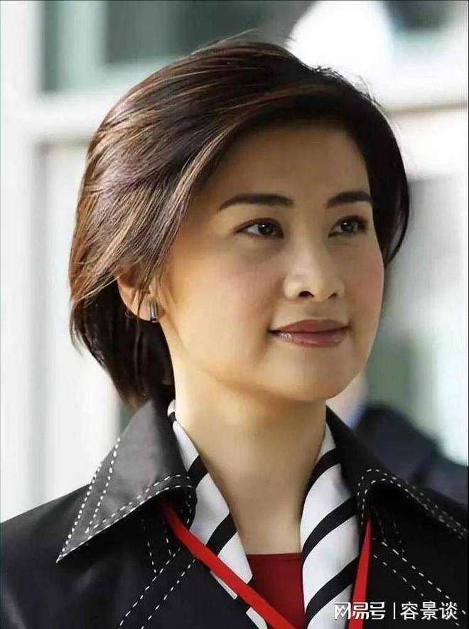 凤凰卫视13位美女主持人黄橙子、田桐、朱梓橦你最喜欢谁